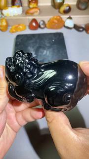 新疆和田墨玉黑羊脂手把件摆件招财貔貅!纯手工精雕!