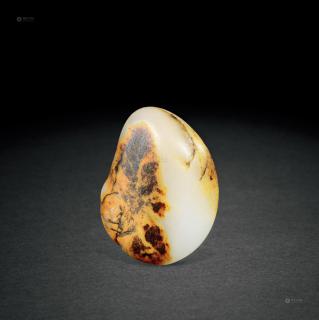 lot0221 和田玉籽料原石 香樟树