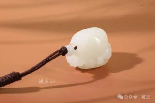 被误解多年,如今又强势崛起,它才是和田玉中最顶级的籽料!