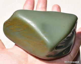 和田玉原石更值得收藏,收藏品质好的原石,路更宽